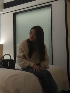 文轩专题03-24美大臀小姐姐
