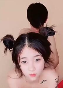 ¼