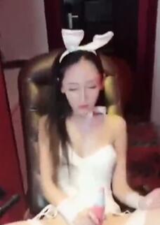 ǰŮѵ